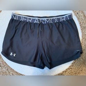 3 for $10 Under Armour Shorts Dark Grey Size Large